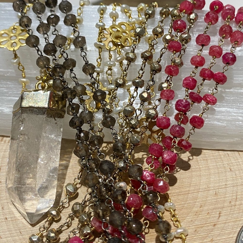 Bundle of 4! 1/20 14K GF Necklaces ♥️💛✨ - Picture 3 of 12